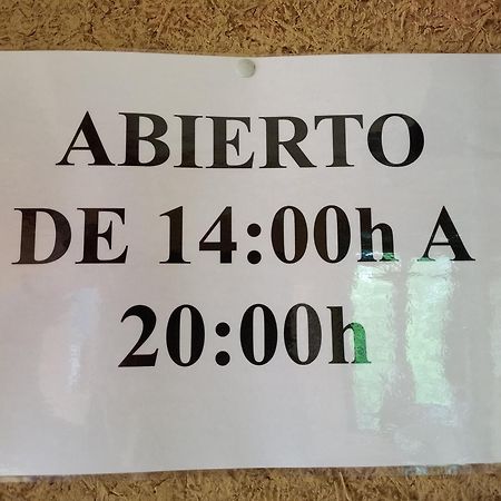 Hotel Rural Casa El Cura Calzadilla de los Hermanillos ภายนอก รูปภาพ