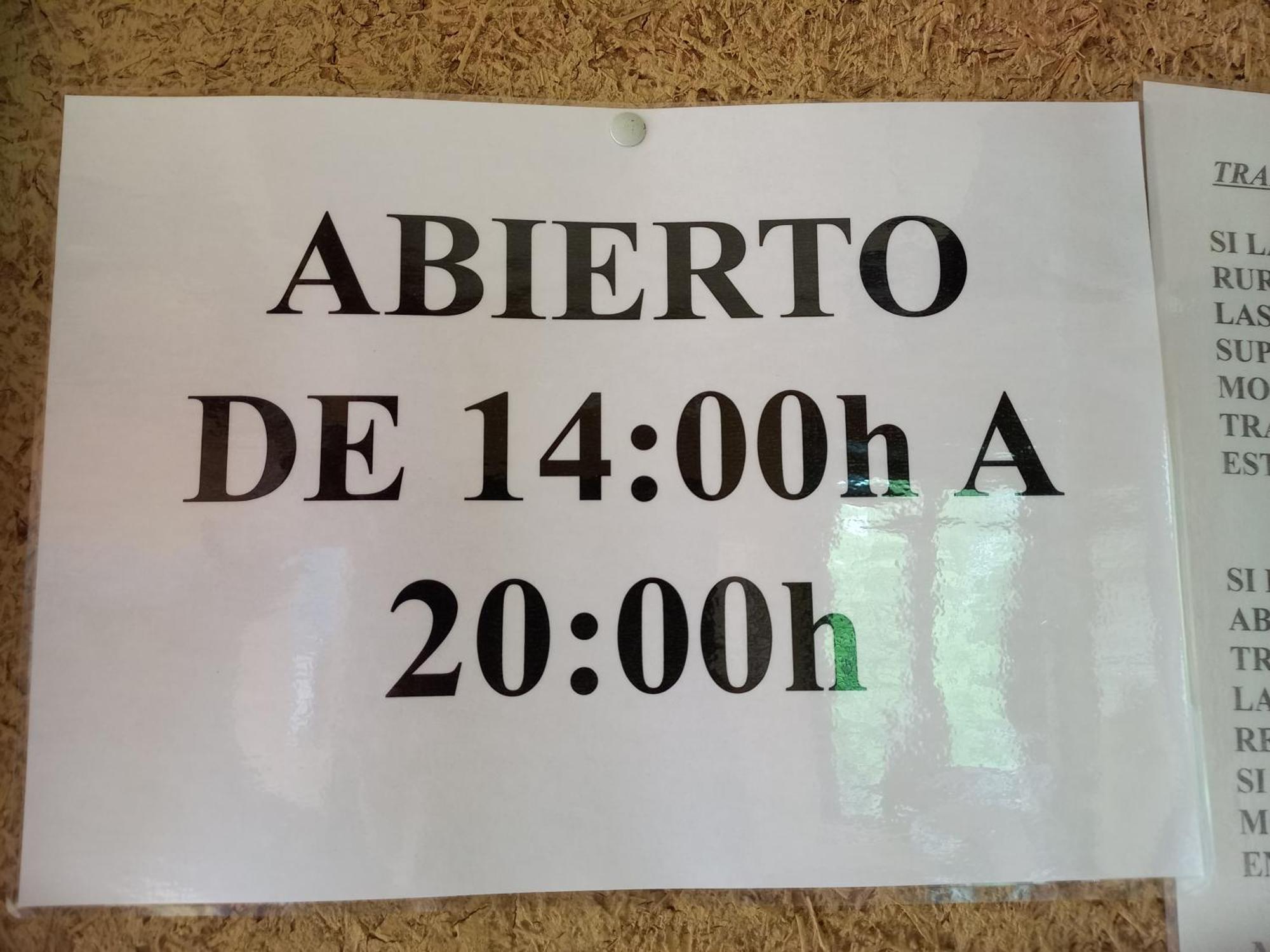 Hotel Rural Casa El Cura Calzadilla de los Hermanillos ภายนอก รูปภาพ